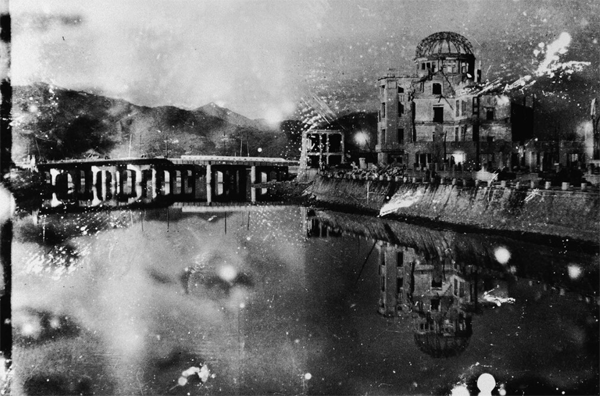 广岛核爆75周年，蘑菇云下的人间惨剧